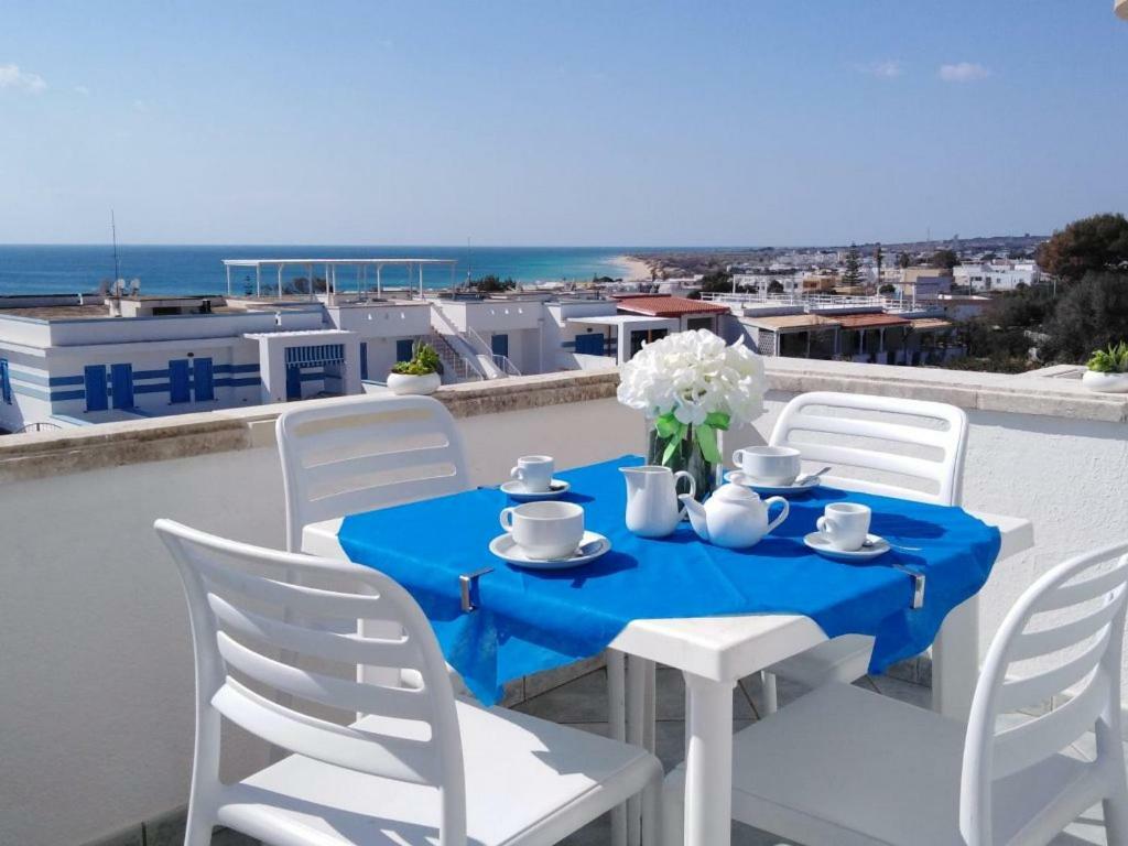 Spiaggia Bianca Apartments Торре-Вадо Екстер'єр фото