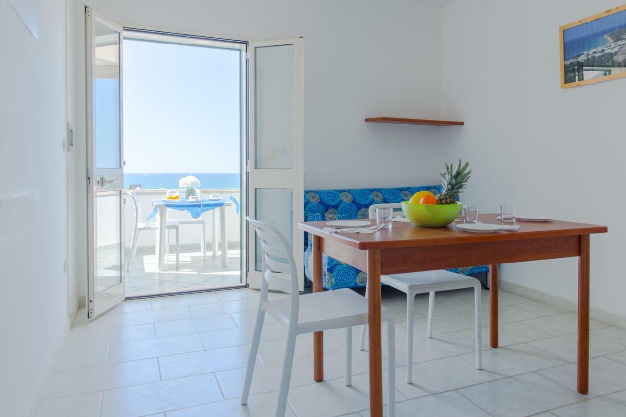 Spiaggia Bianca Apartments Торре-Вадо Екстер'єр фото