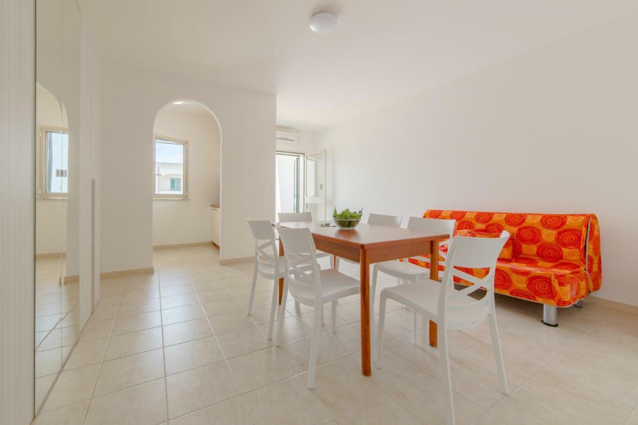 Spiaggia Bianca Apartments Торре-Вадо Екстер'єр фото